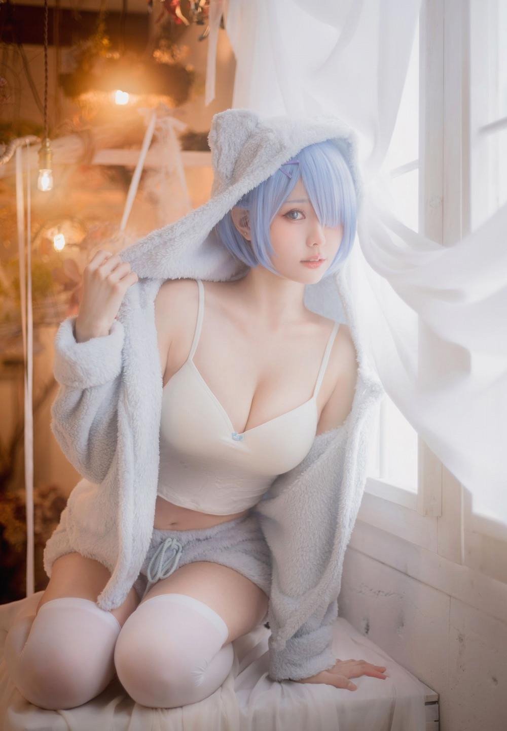 李毓芬整容