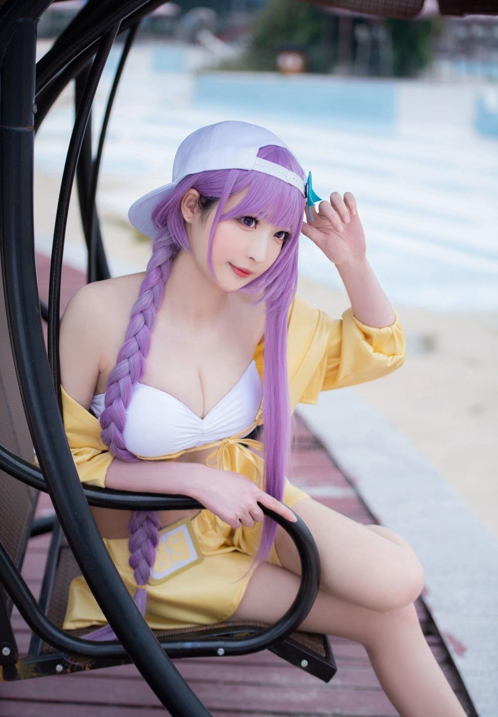 av����