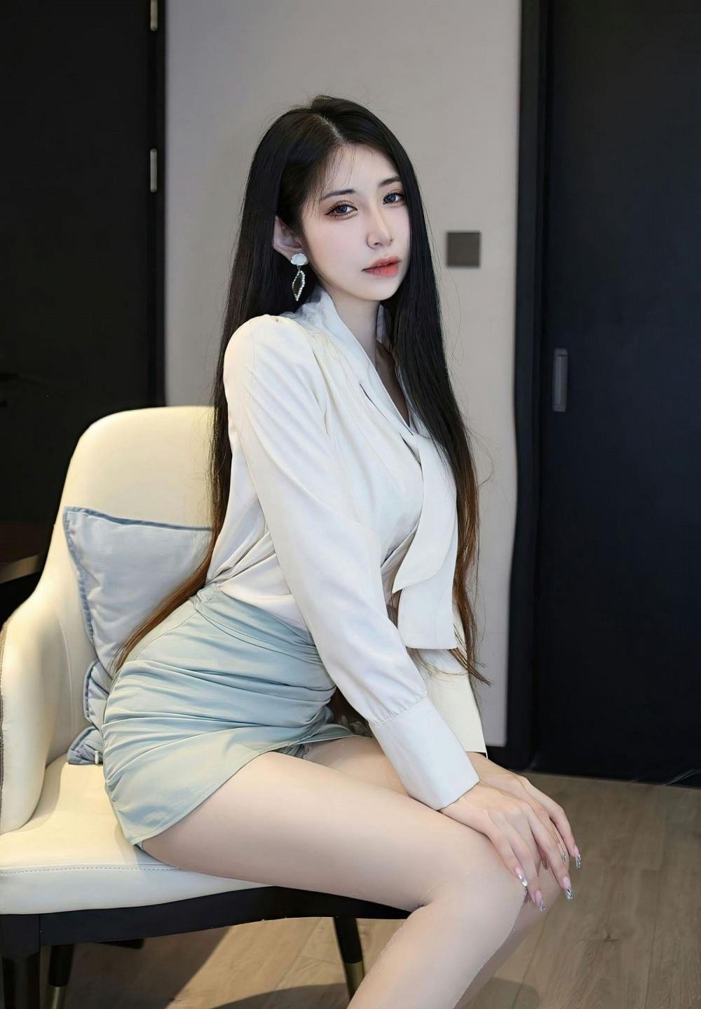���ɫ